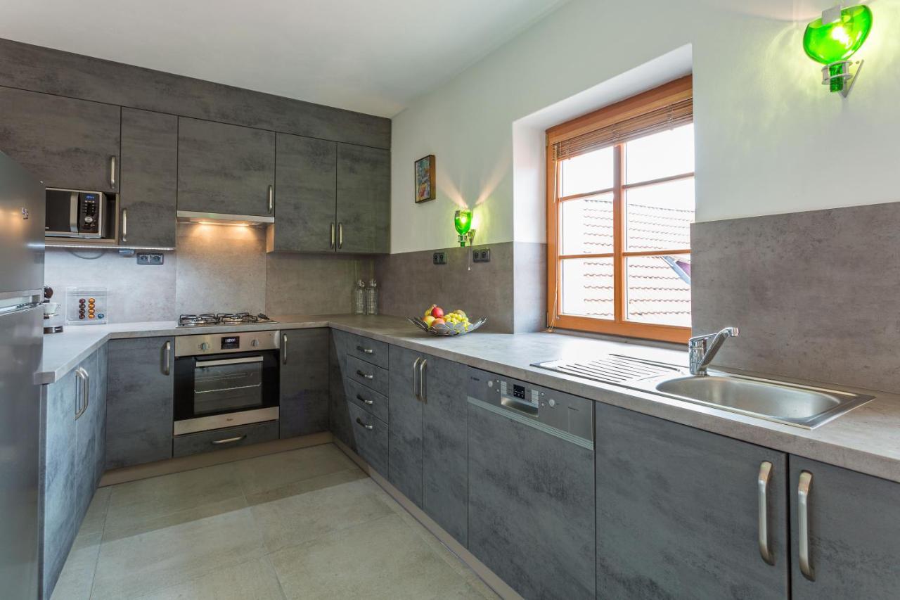 Vinny Apartman Раковник Экстерьер фото